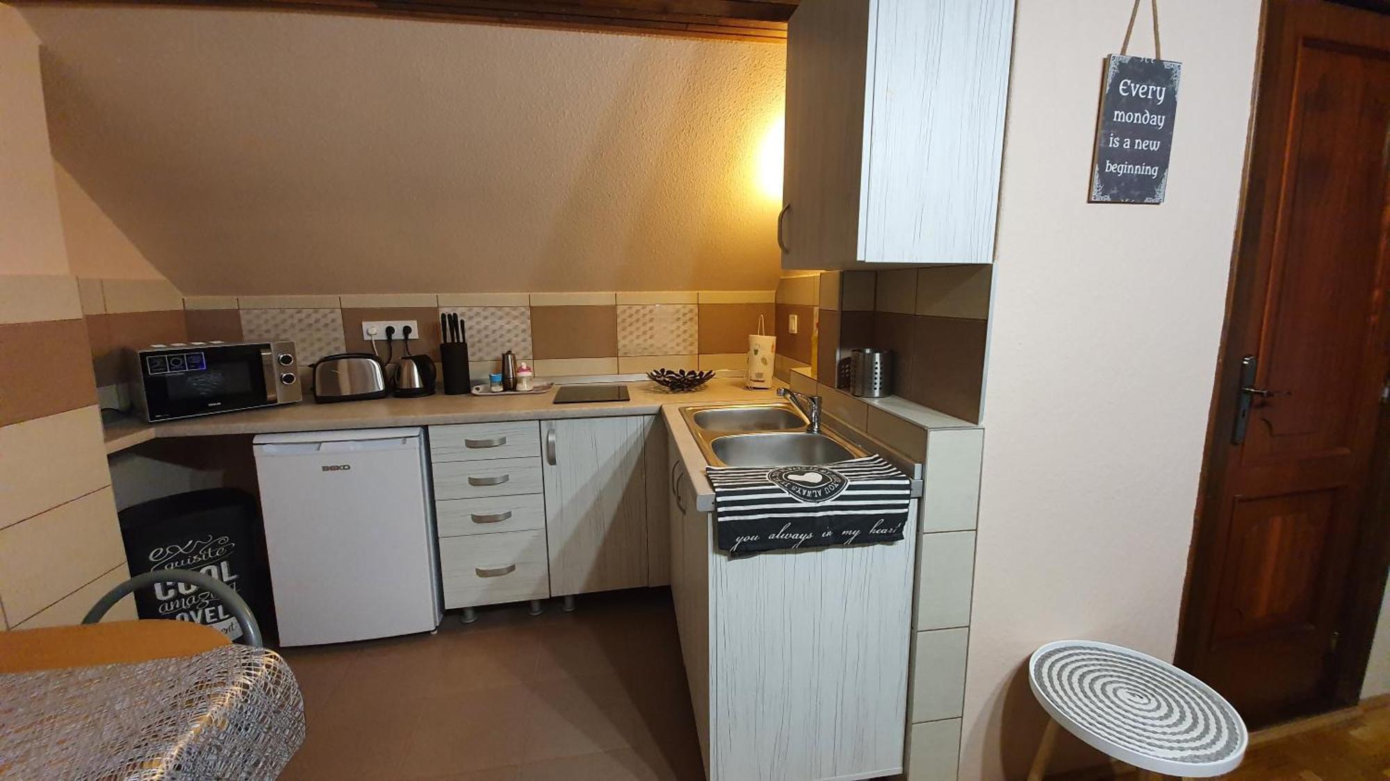 Agnes Vendeghazak Siofok-Apartman 2 Luaran gambar